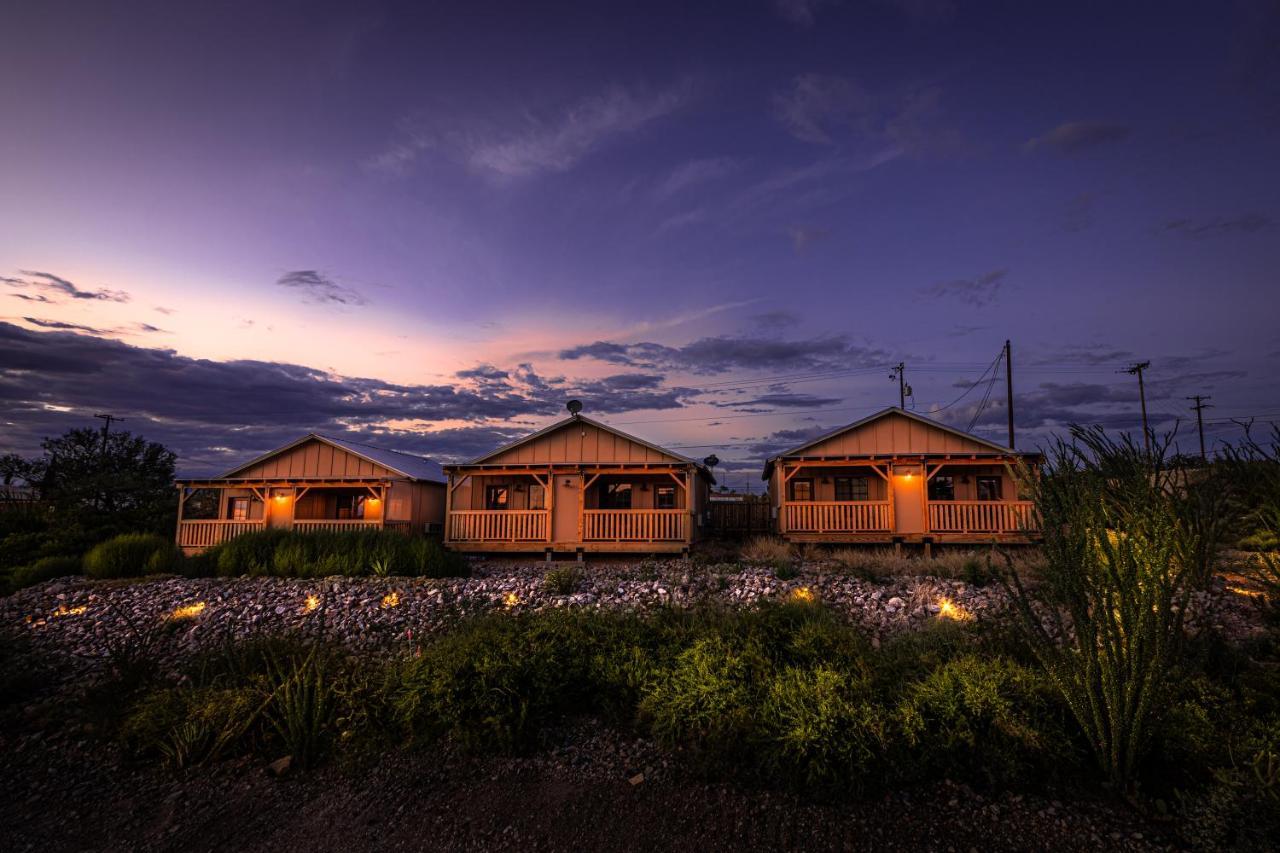 -Pet Friendly- Miners Cabin #5 -Two Double Beds - Private Balcony Tombstone Luaran gambar