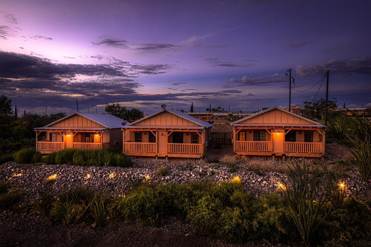 -Pet Friendly- Miners Cabin #5 -Two Double Beds - Private Balcony Tombstone Luaran gambar