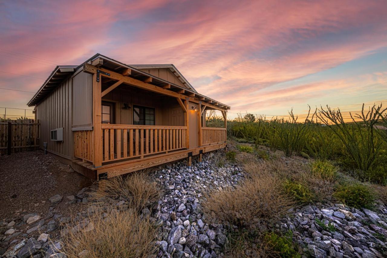 -Pet Friendly- Miners Cabin #5 -Two Double Beds - Private Balcony Tombstone Luaran gambar