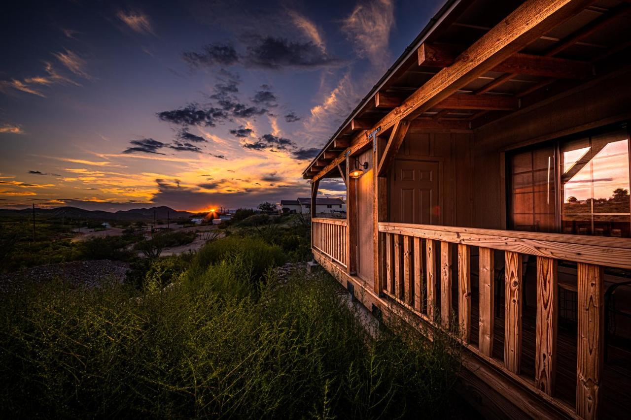 -Pet Friendly- Miners Cabin #5 -Two Double Beds - Private Balcony Tombstone Luaran gambar